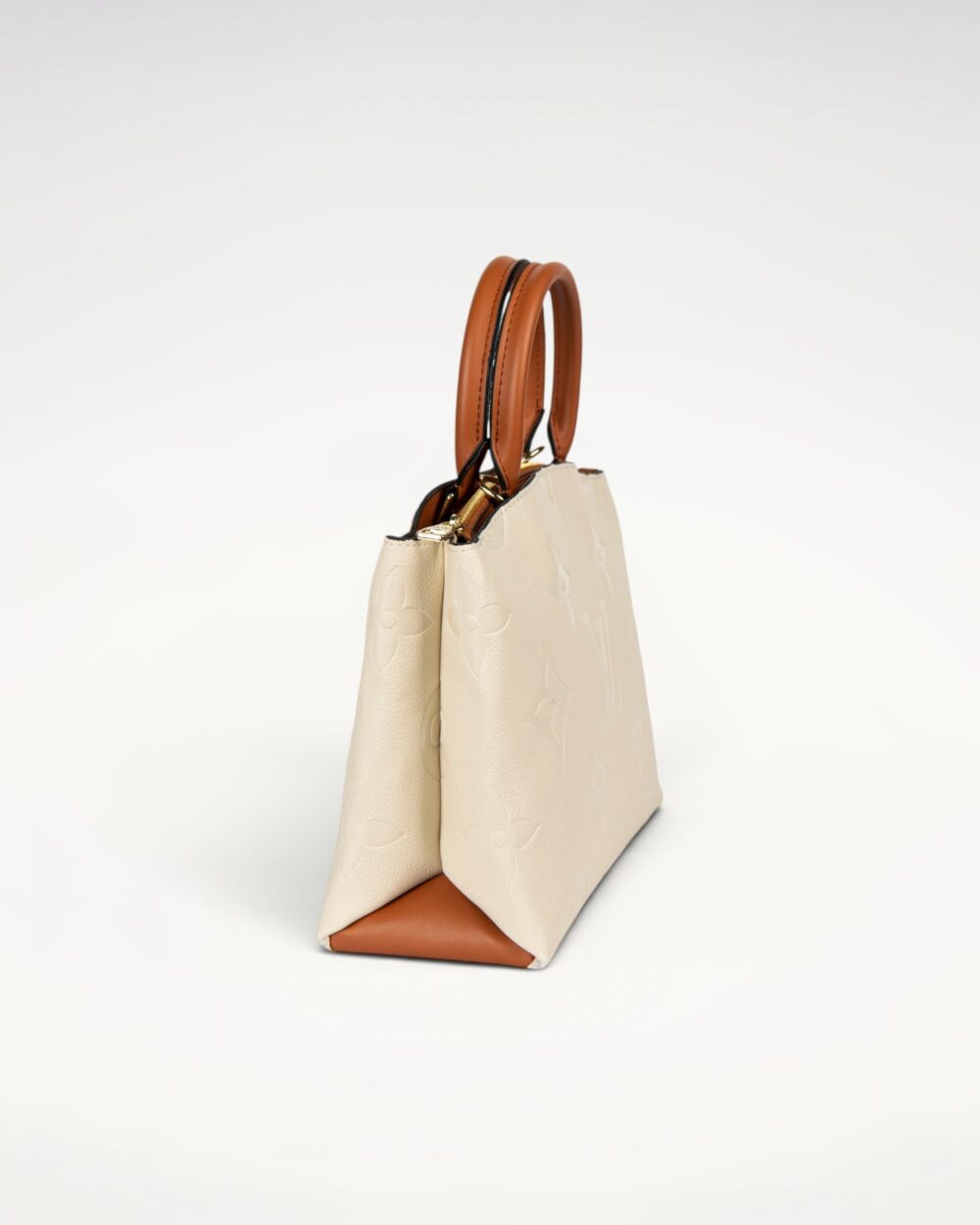 DBS-LC424 - Petit Palais Handbag Deal