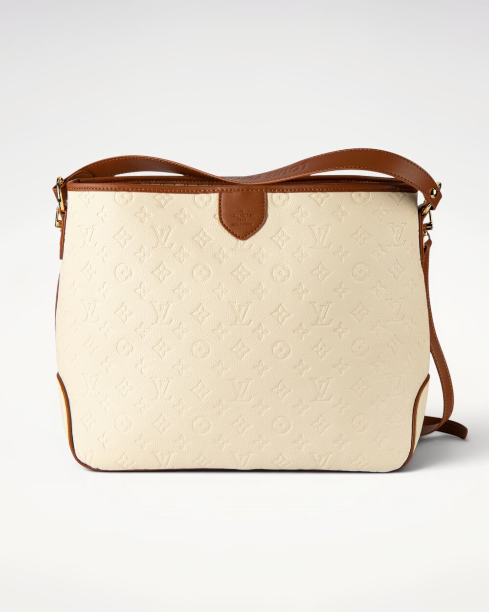 DBS-LC472 - Delightful MM Handbag Deal