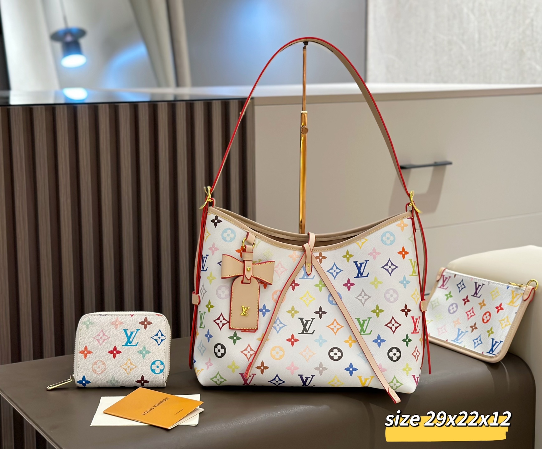 DBS-LC1020- CarryAll PM Handbag Deal - Image 2