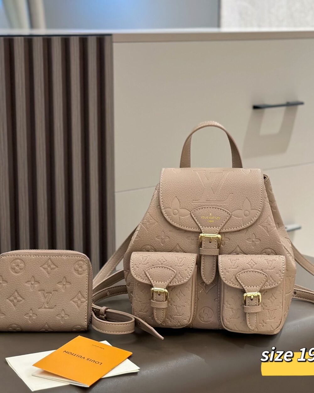 DBS-LC1028 - Backup Monogram Empreinte Backpack Deal