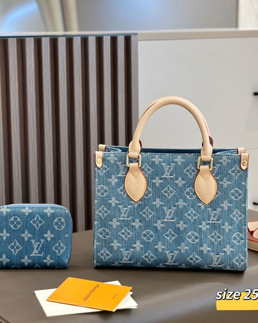 DBS-LC1041 - Onthego PM Handbag Deal