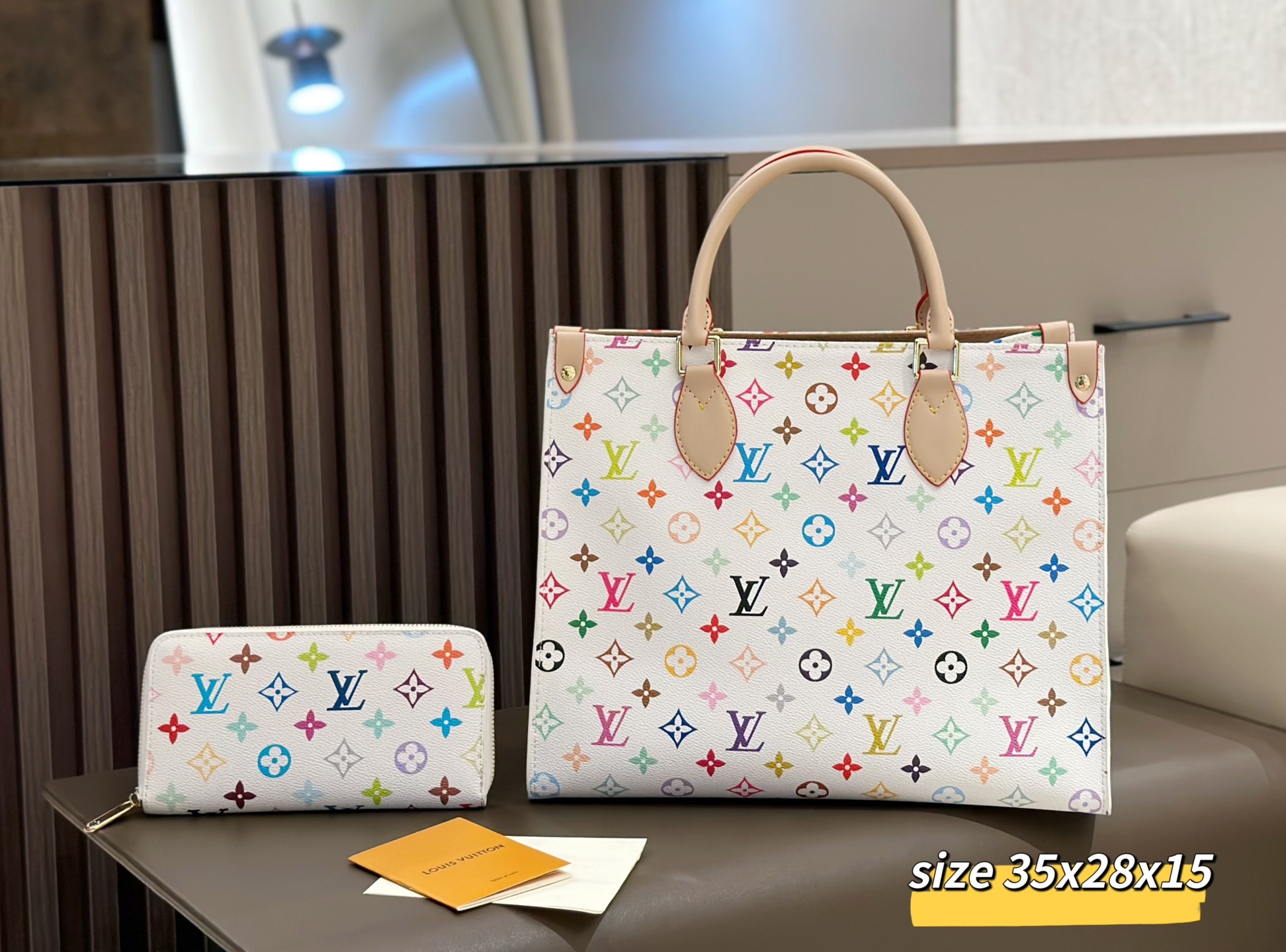 DBS-LC1052 - Onthego MM Handbag Deal - Image 4
