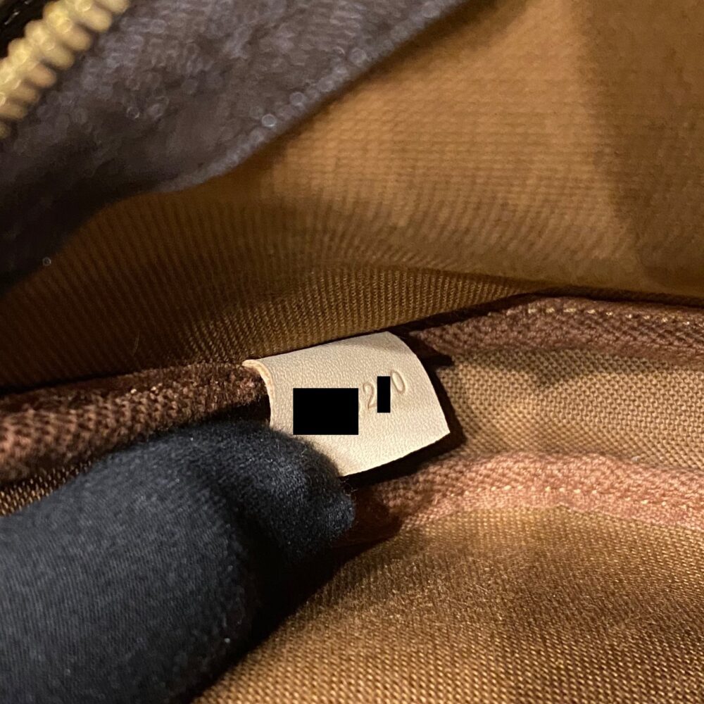 AAA Replica Louis Vuitton LV MULTI POCHETTE ROSE CLAIR
