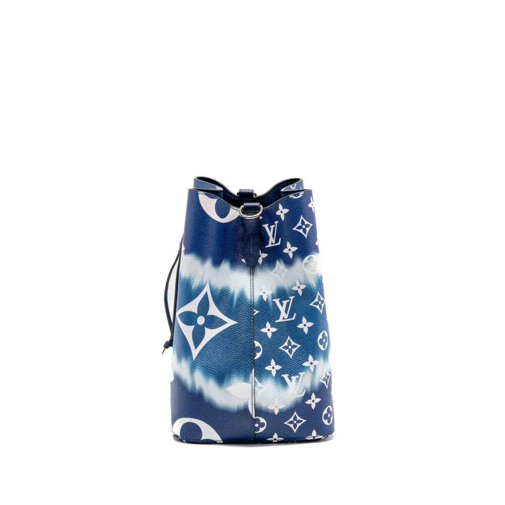 AAA Replica Louis Vuitton LV NEONOE LV ESCALE MM PASTEL GIANT MONOGRAM CANVAS BLUE/WHITE SHW