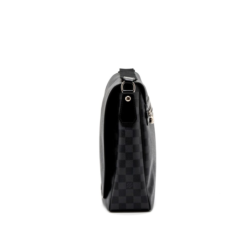 AAA Replica Louis Vuitton LV LARGE MESSENGER BAG DAMIER GRAPHITE CANVAS SHW