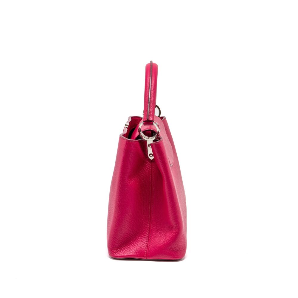 AAA Replica Louis Vuitton LV CAPUCINES TAURILLON HOT PINK SHW