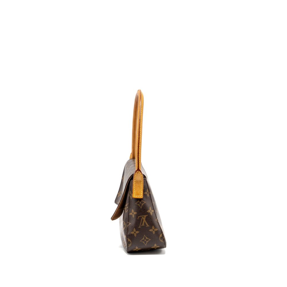 AAA Replica Louis Vuitton LV VINTAGE MINI LOOPING SHOULDER BAG MONOGRAM CANVAS GHW