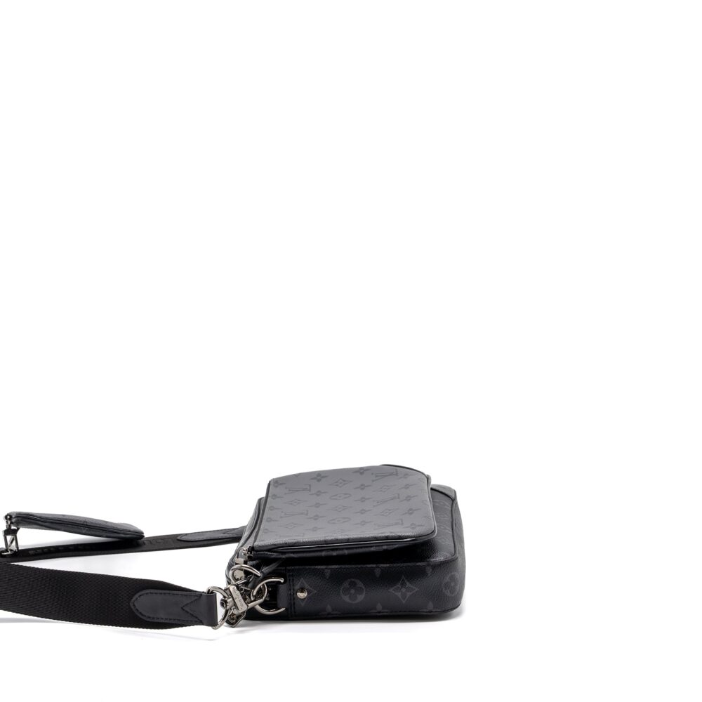 AAA Replica Louis Vuitton LV TRIO MESSENGER BAG MONOGRAM ECLIPSE SHW