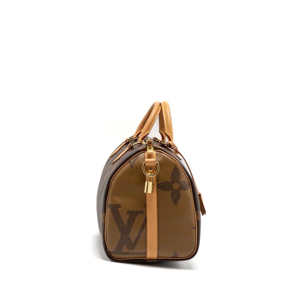 AAA Replica Louis Vuitton LV SPEEDY 30 BANDOULIERE GIANT MONOGRAM REVERSE CANVAS GHW