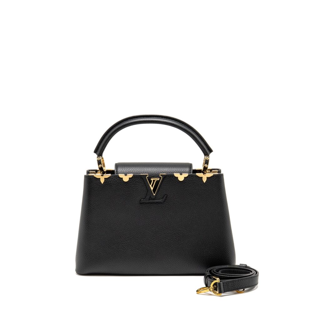 AAA Replica Louis Vuitton LV CAPUCINES MM TAURILLON LEATHER BLACK GHW