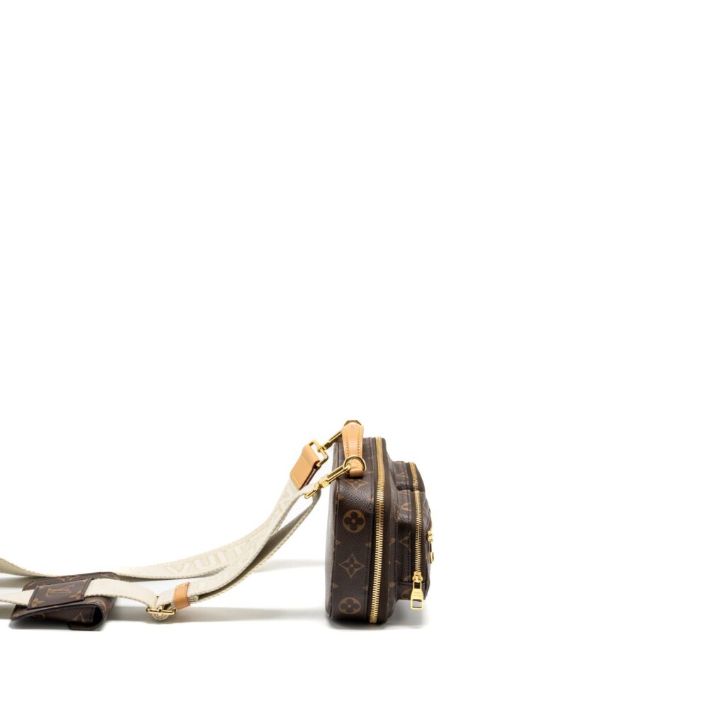 AAA Replica Louis Vuitton LV UTILITY CROSSBODY BAG MONOGRAM CANVAS GHW