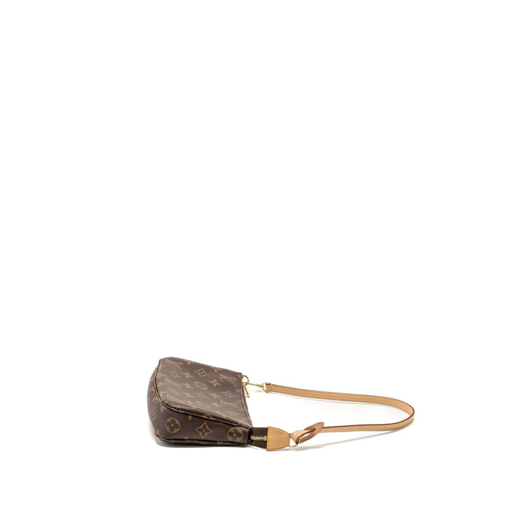 AAA Replica Louis Vuitton LV POCHETTE ACCESSORIES MONOGRAM CANVAS GHW