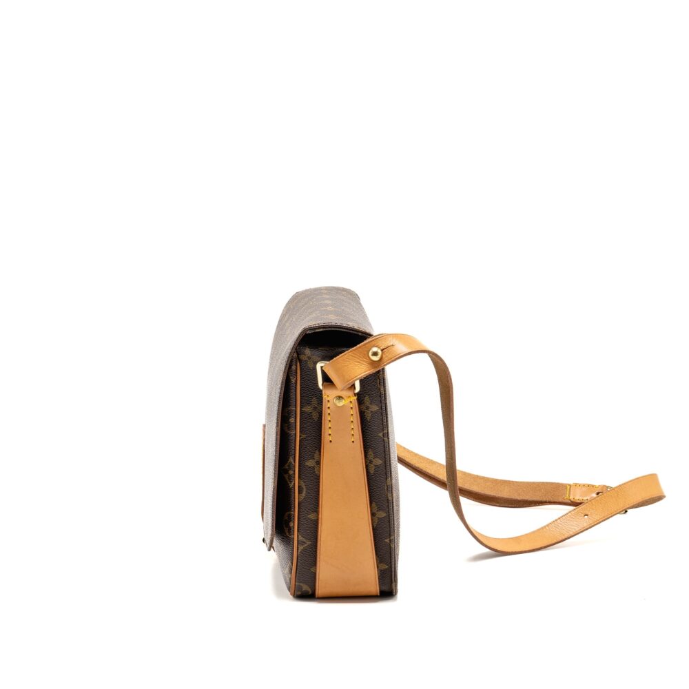 AAA Replica Louis Vuitton LV VINTAGE MESSENGER CROSSBODY BAG MONOGRAM CANVAS GHW