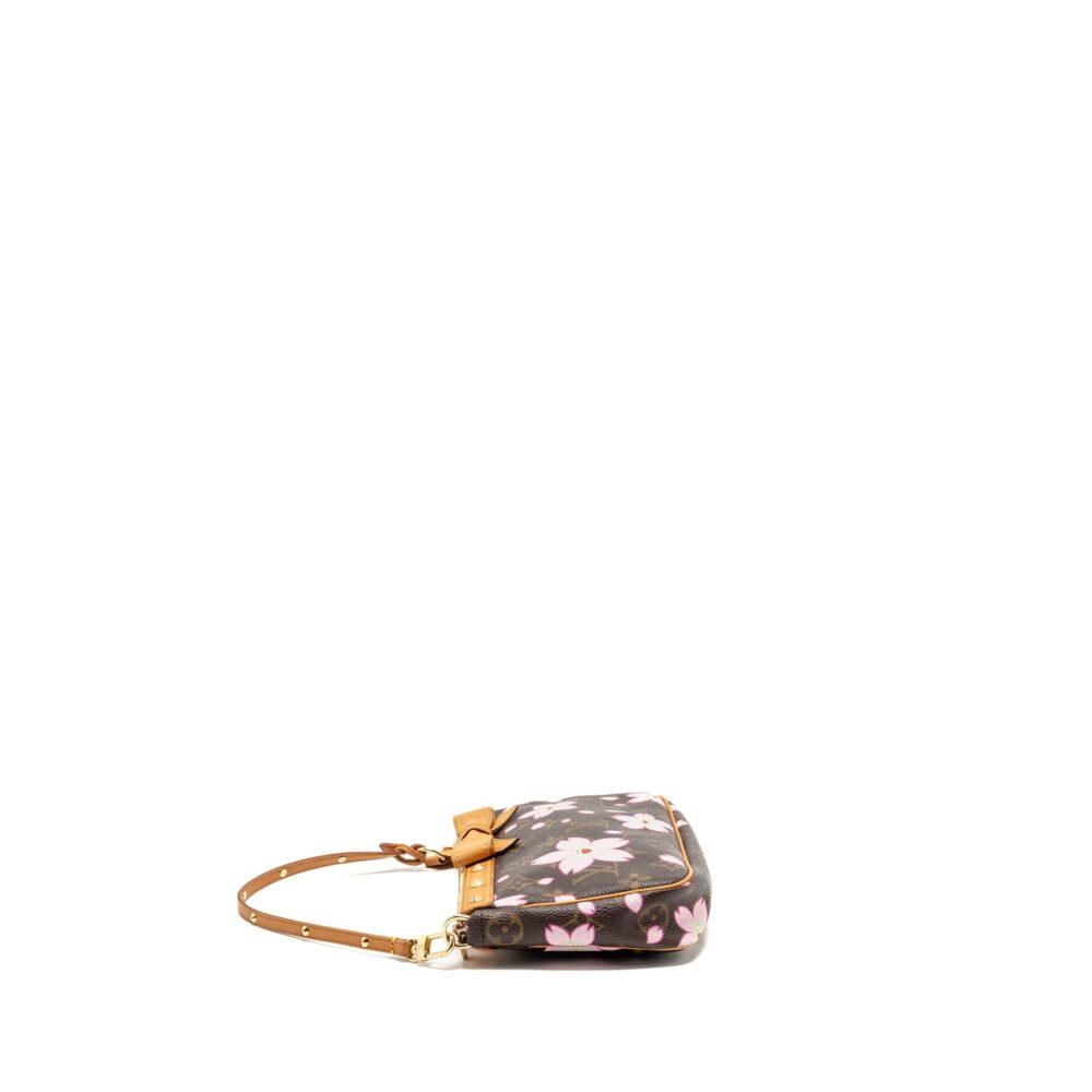 AAA Replica Louis Vuitton LV VINTAGE TAKASHI MURAKAMI CHERRY BLOSSOM POCHETTE ACCESSORIES MONOGRAM MULTICOLOUR GHW