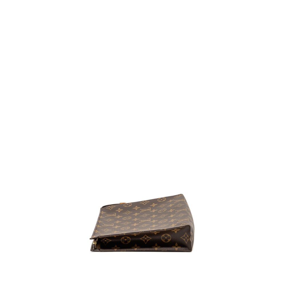 AAA Replica Louis Vuitton LV TOILETRY POCHETTE 26 MONOGRAM CANVAS GHW