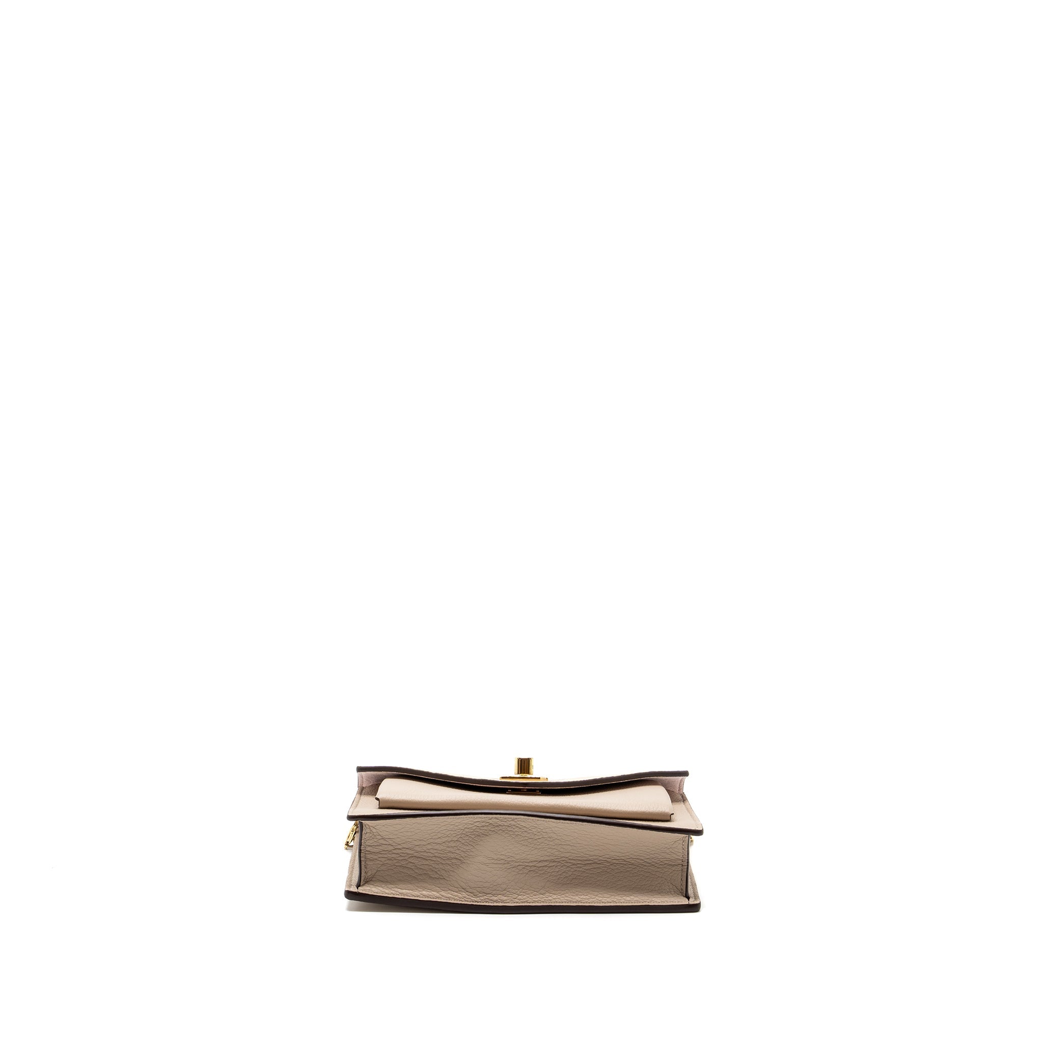 AAA Replica Louis Vuitton LV MYLOCKME CHAIN POCHETTE CALFSKIN GREIGE BEIGE GHW