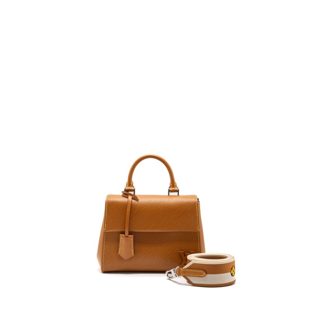 AAA Replica Louis Vuitton LV CLUNY MINI EPI GOLD MIEL SHW
