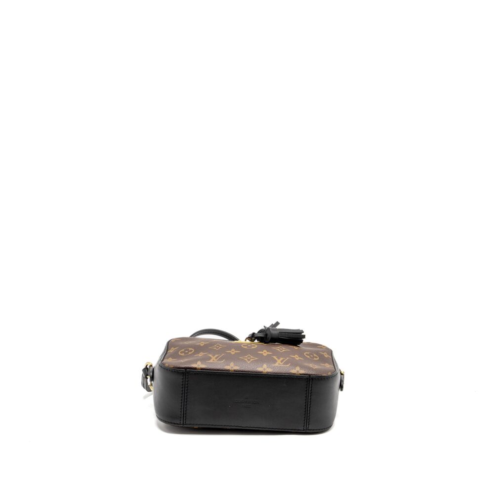 AAA Replica Louis Vuitton LV SAINTONGE CROSSBODY BAG MONOGRAM CANVAS GHW