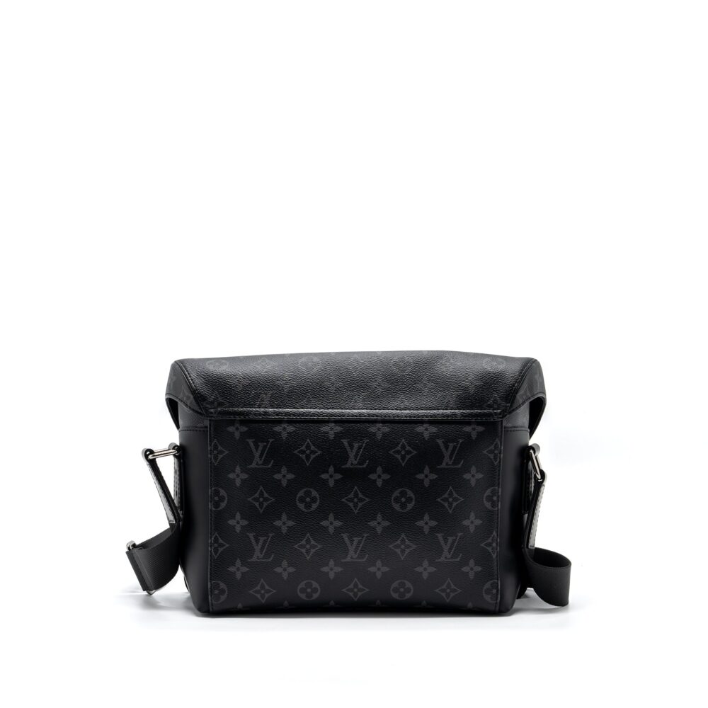AAA Replica Louis Vuitton LV MESSENGER PM VOYOGER MONOGRAM ECLIPSE CANVAS BLACK SHW