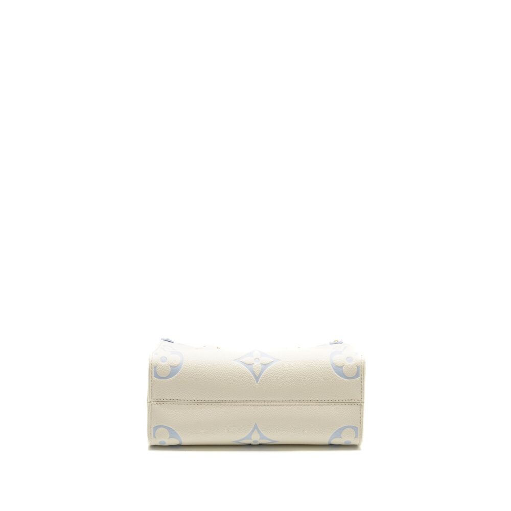 AAA Replica Louis Vuitton LV ONTHEGO PM BICOLOUR MONOGRAM EMPREINTE LATTE/CANDY BLUE GHW