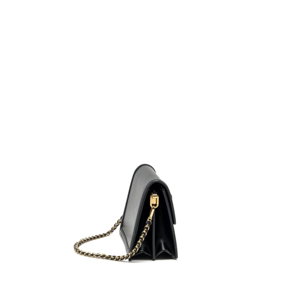 AAA Replica Louis Vuitton LV DAUPHINE MM EPI BLACK GHW