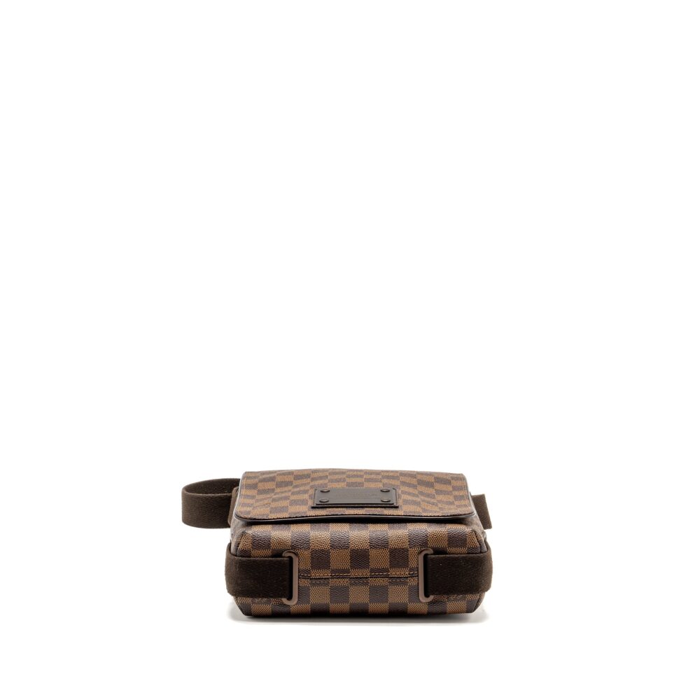 AAA Replica Louis Vuitton LV BROOKLYN PM MESSENGER BAG DAMIER EBENE CANVAS BROWN HARDWARE