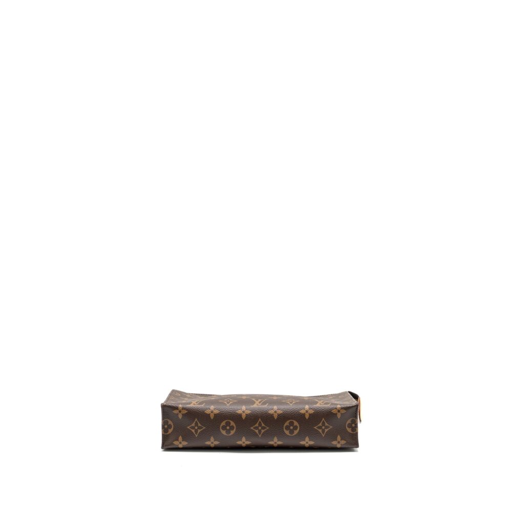 AAA Replica Louis Vuitton LV TOILETRY POCHETTE 26 MONOGRAM CANVAS GHW