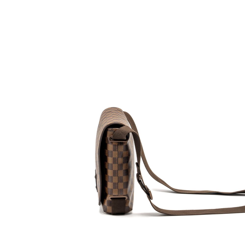AAA Replica Louis Vuitton LV BROOKLYN PM MESSENGER BAG DAMIER EBENE CANVAS BROWN HARDWARE
