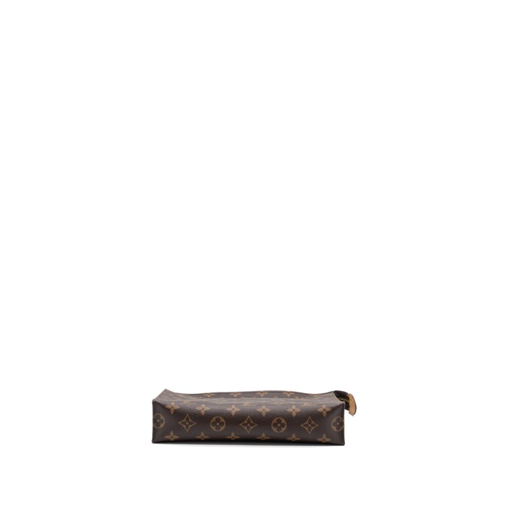 AAA Replica Louis Vuitton LV TOILETRY POCHETTE 26 MONOGRAM CANVAS GHW