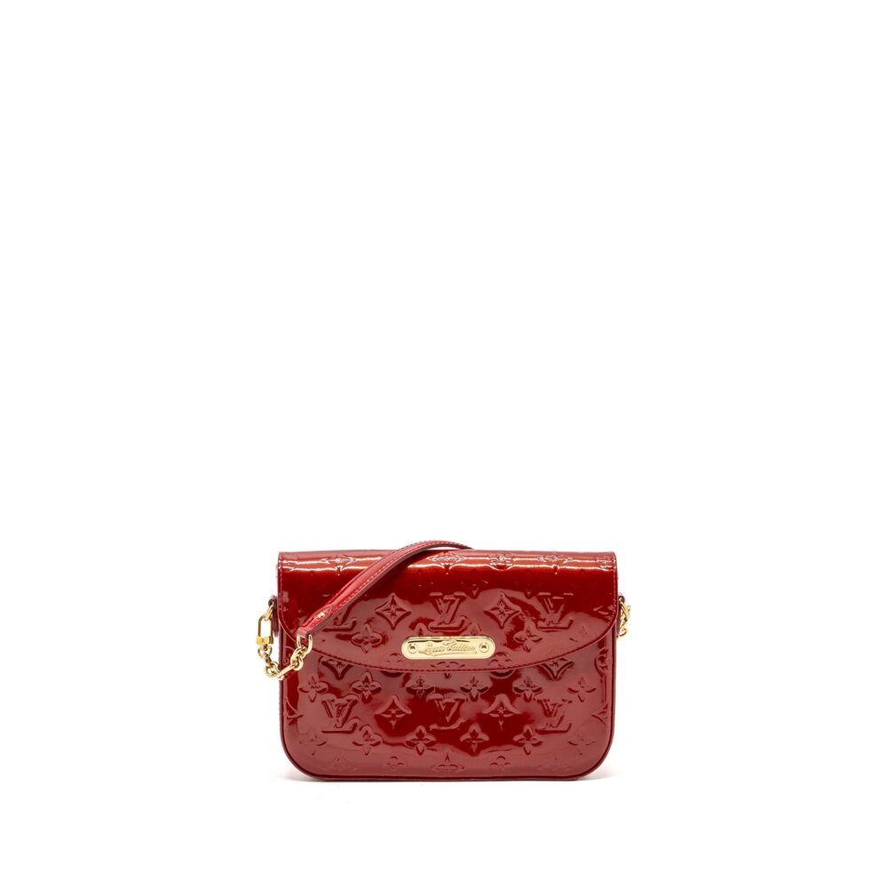 AAA Replica Louis Vuitton LV FLAP SHOULDER EVENING BAG PATENT LEATHER RED GHW