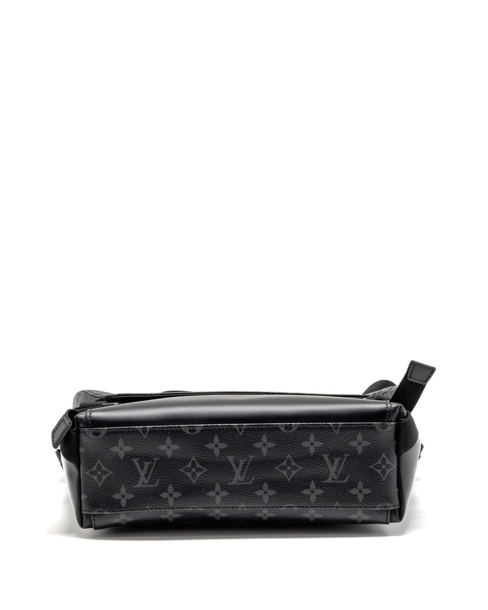 AAA Replica Louis Vuitton LV MESSENGER VOYAGER PM MONOGRAM CANVAS BLACK SHW