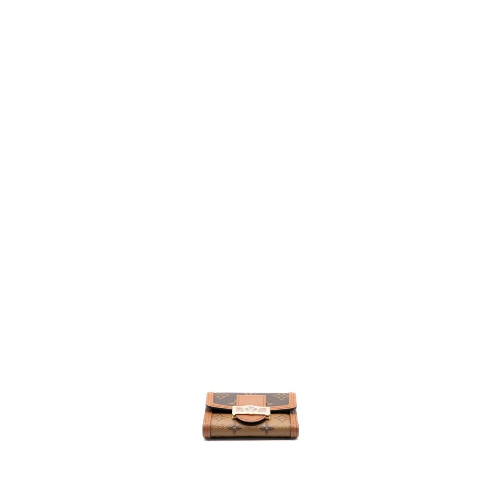 AAA Replica Louis Vuitton LV DAUPHINE COMPACT WALLET MONOGRAM CANVAS GHW