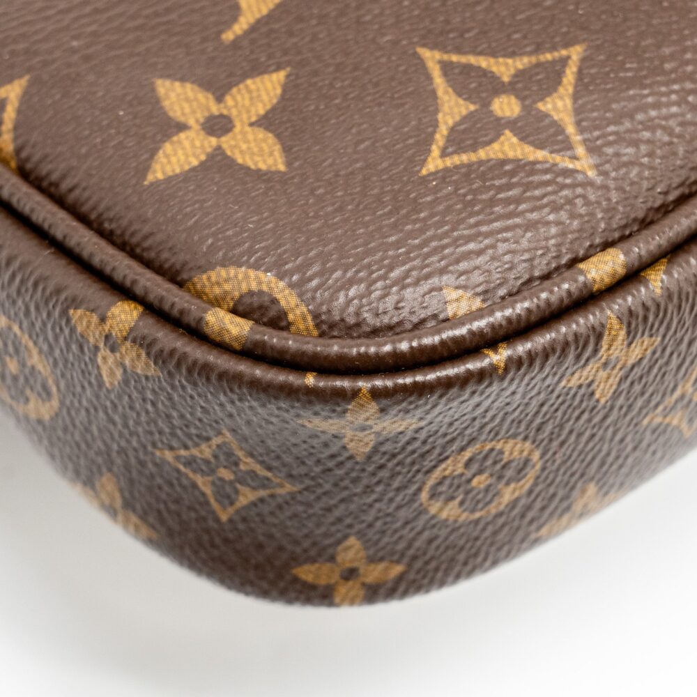 AAA Replica Louis Vuitton LV MULTI POCHETTE MONOGRAM CANVAS ROSE CLAIR GHW