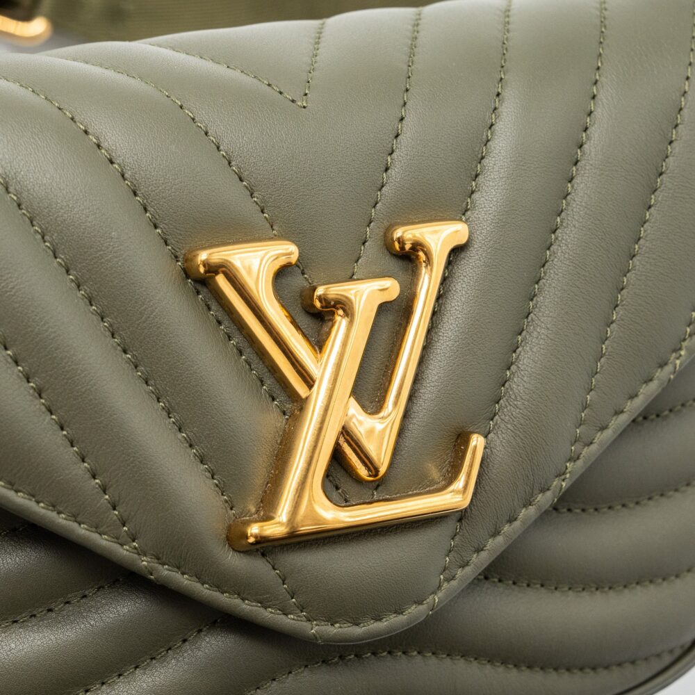 AAA Replica Louis Vuitton LV NEW WAVE MULTI POCHETTE CALFSKIN KAKI GREEN GHW
