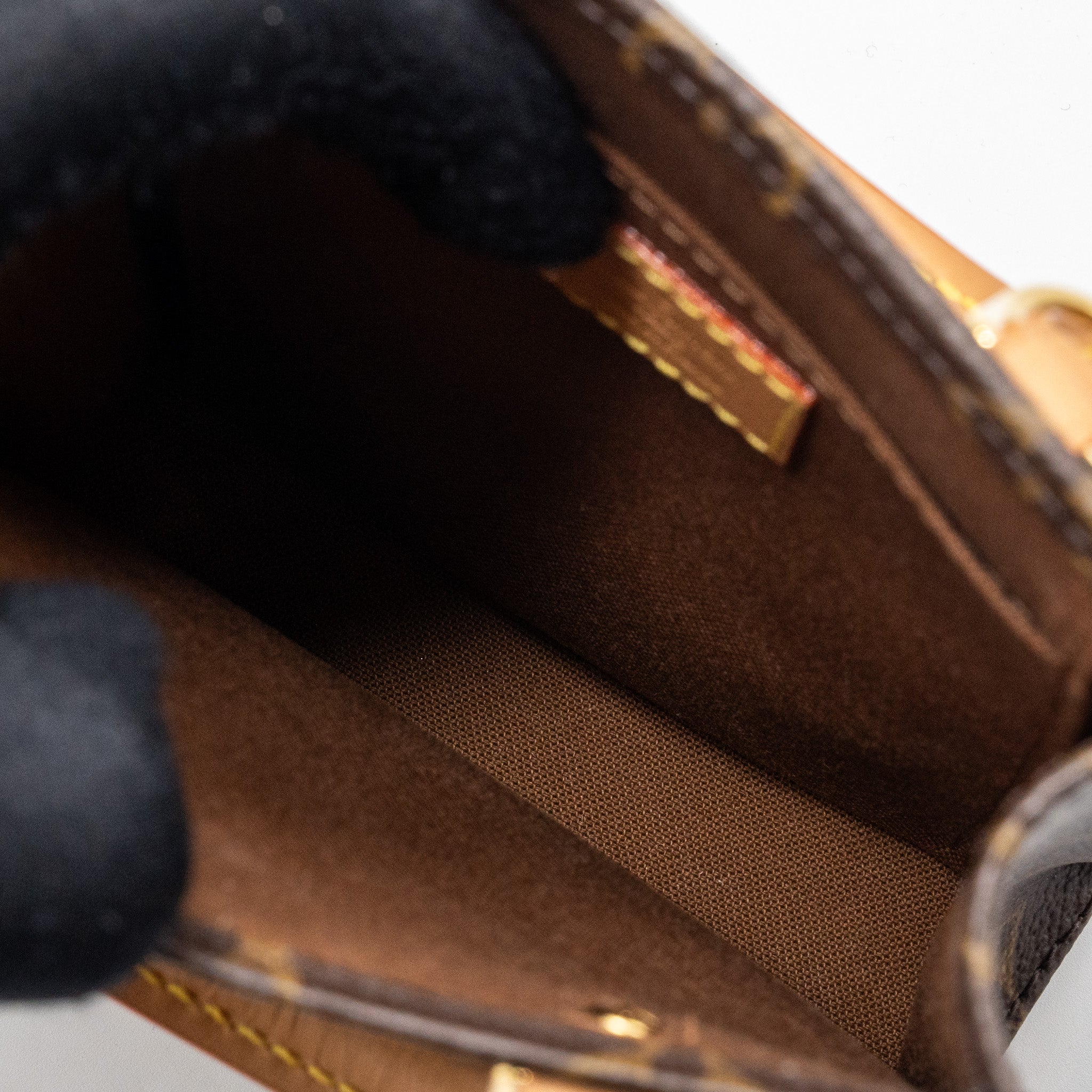 AAA Replica Louis Vuitton LV PETIT SAC PLAT MONOGRAM CANVAS GHW