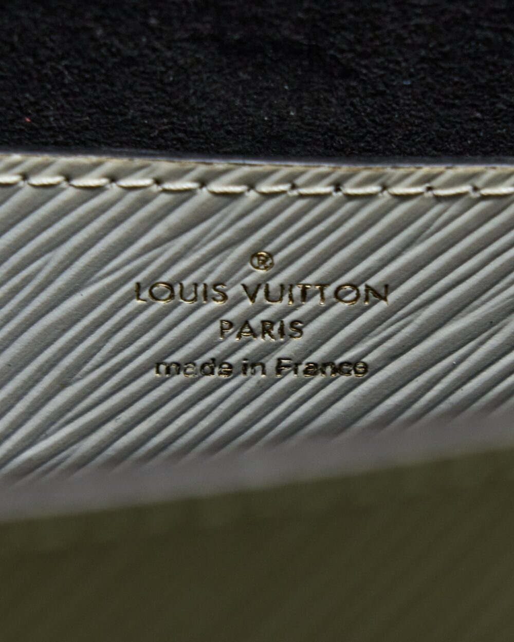 AAA Replica Louis Vuitton LV TWIST BAG MM EPI GREEN/WHITE GHW