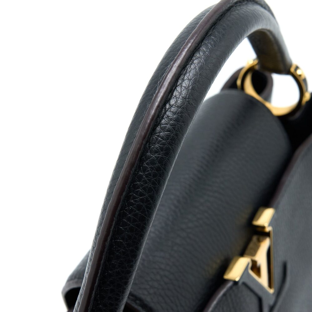AAA Replica Louis Vuitton LV CAPUCINES MM TAURILLON BLACK GHW