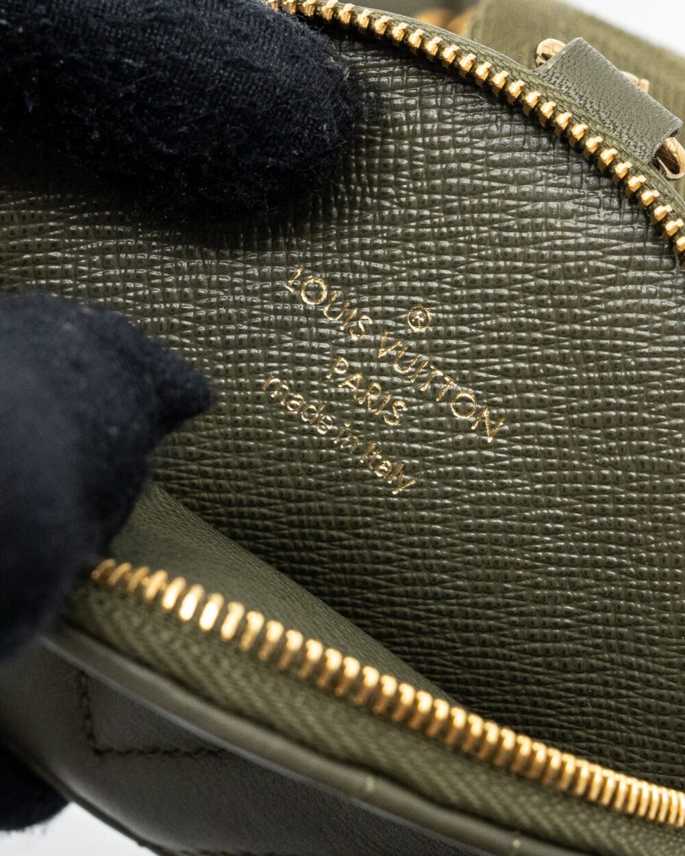 AAA Replica Louis Vuitton LV NEW WAVE MULTI POCHETTE CALFSKIN KAKI GREEN GHW