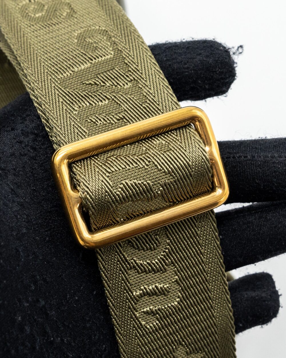 AAA Replica Louis Vuitton LV NEW WAVE MULTI POCHETTE CALFSKIN KAKI GREEN GHW