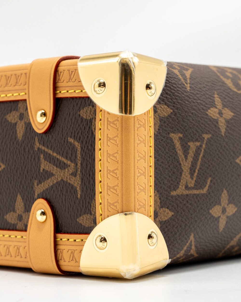 AAA Replica Louis Vuitton LV SIDE TRUNK MM MONOGRAM CANVAS GHW