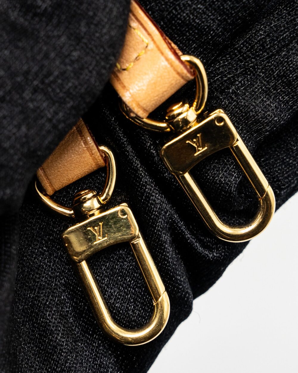AAA Replica Louis Vuitton LV EVA POCHETTE BAG MONOGRAM CANVAS GHW