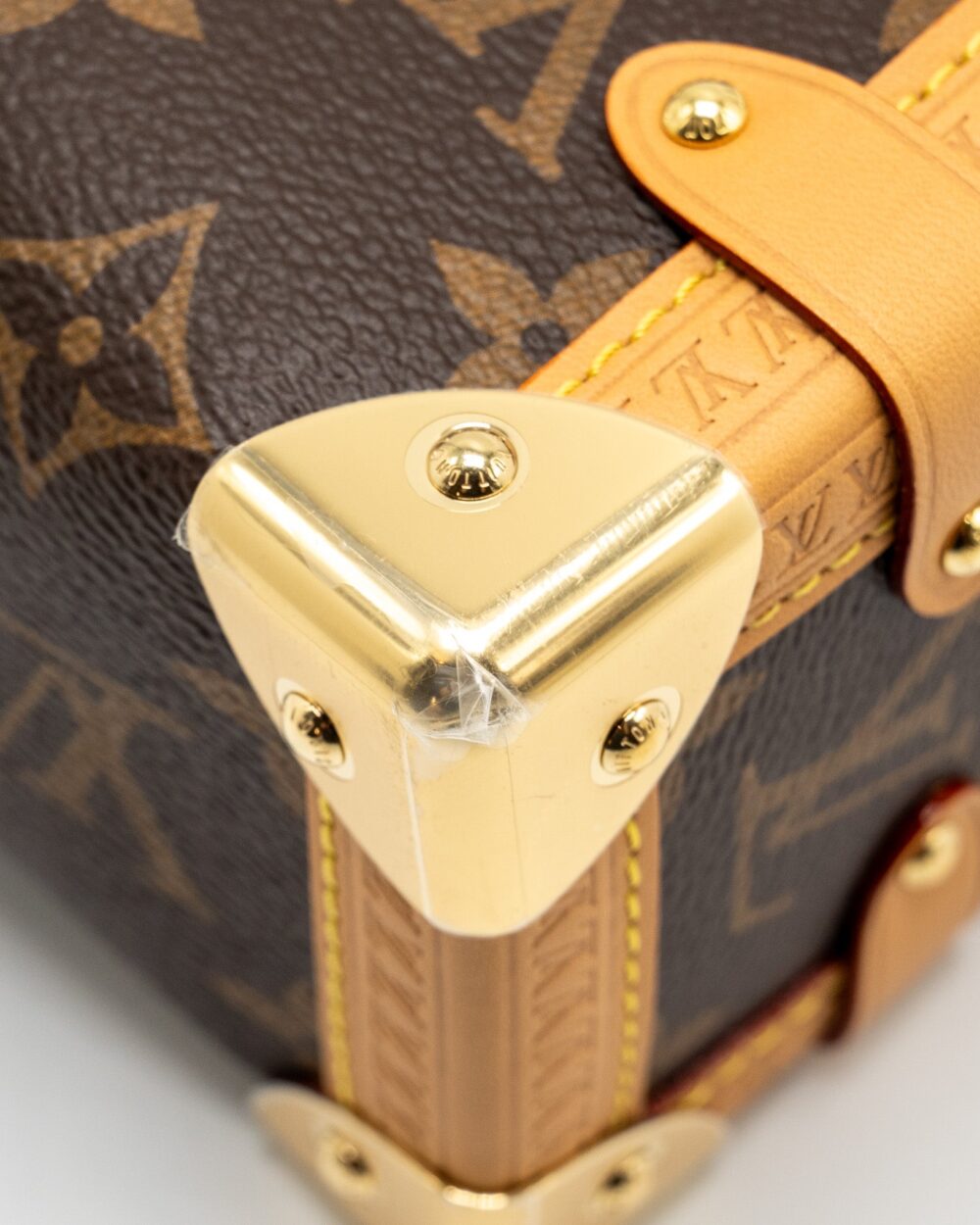 AAA Replica Louis Vuitton LV SIDE TRUNK MM MONOGRAM CANVAS GHW
