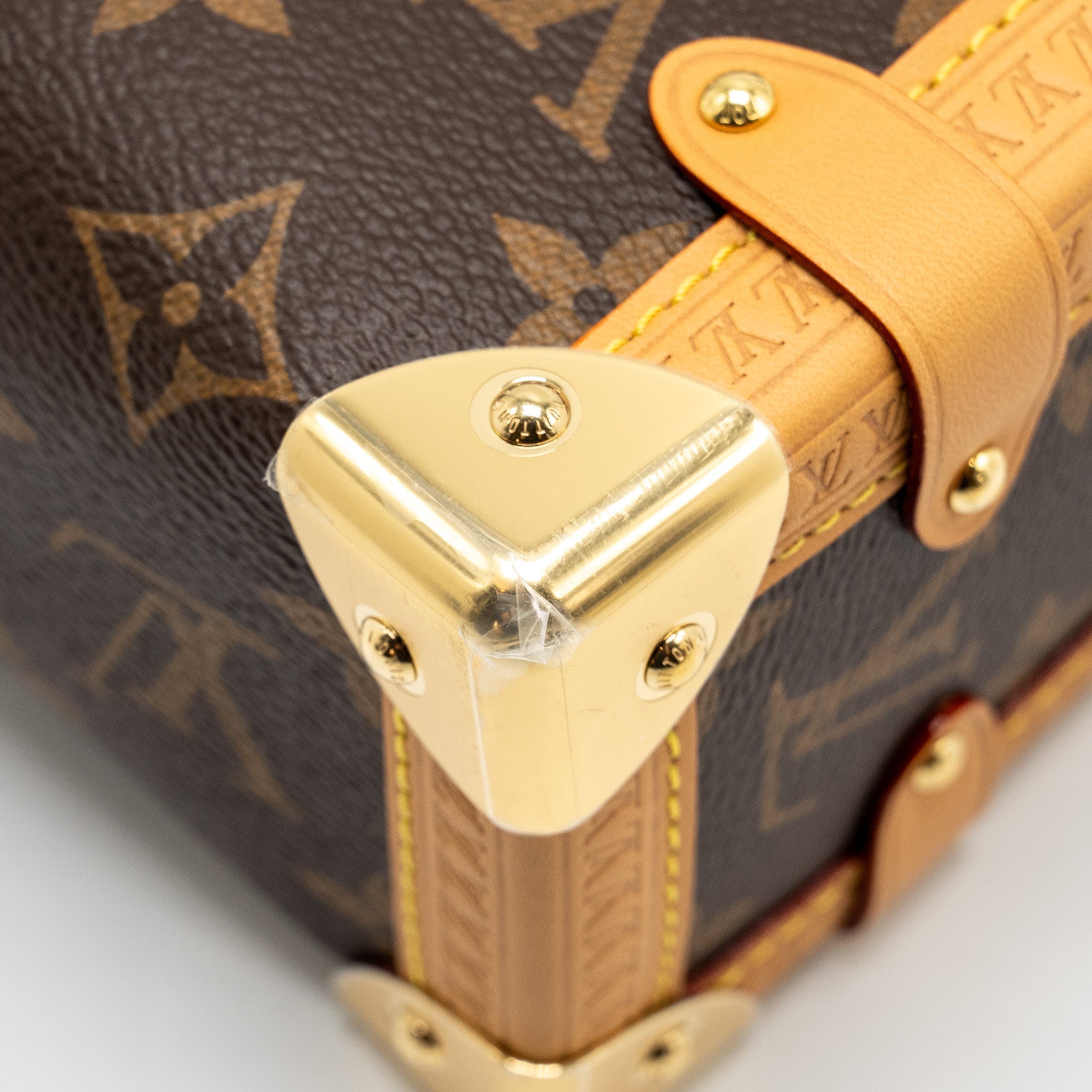 AAA Replica Louis Vuitton LV SIDE TRUNK MM MONOGRAM CANVAS GHW