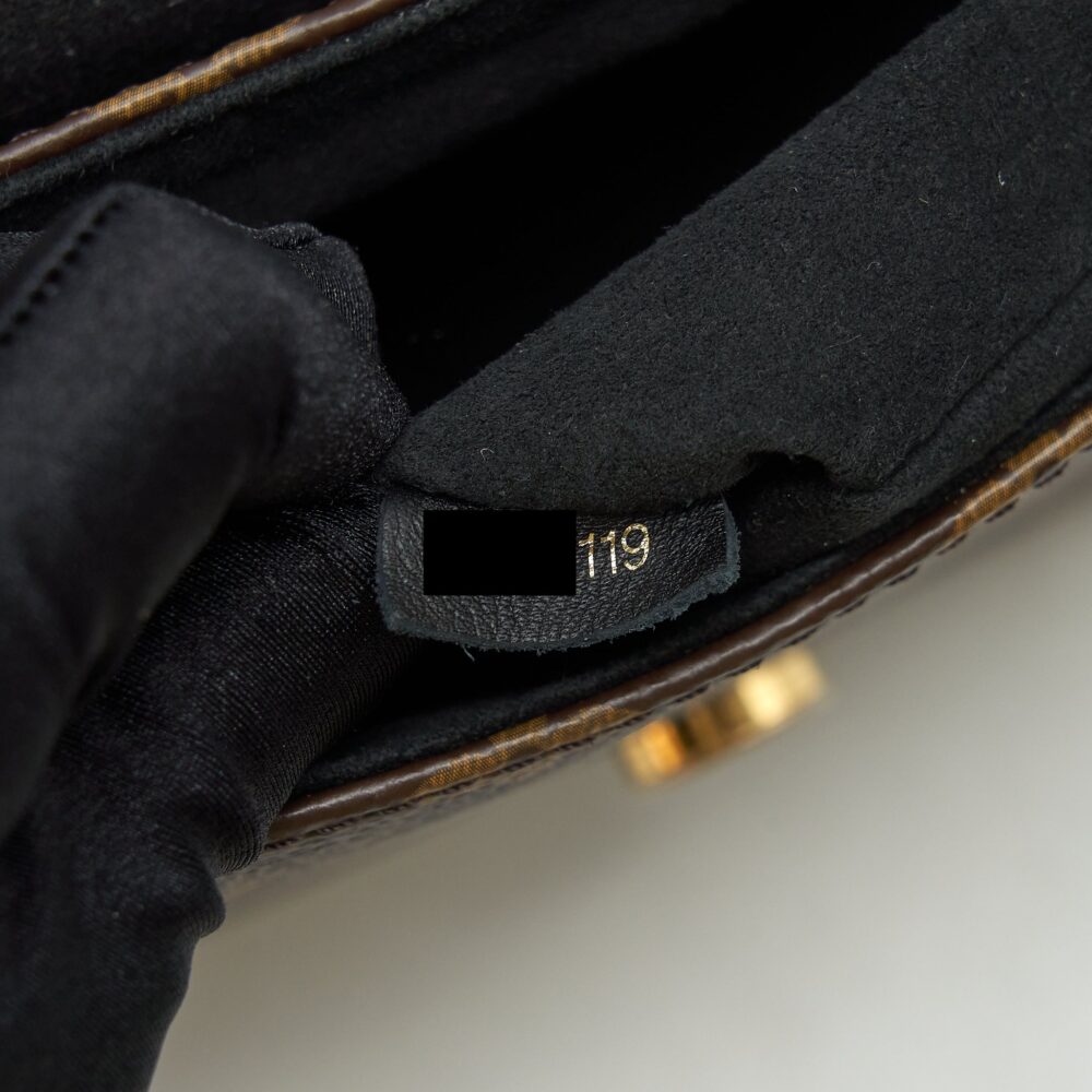 AAA Replica Louis Vuitton LV LOCKY BB MONOGRAM CANVAS/ BLACK GHW