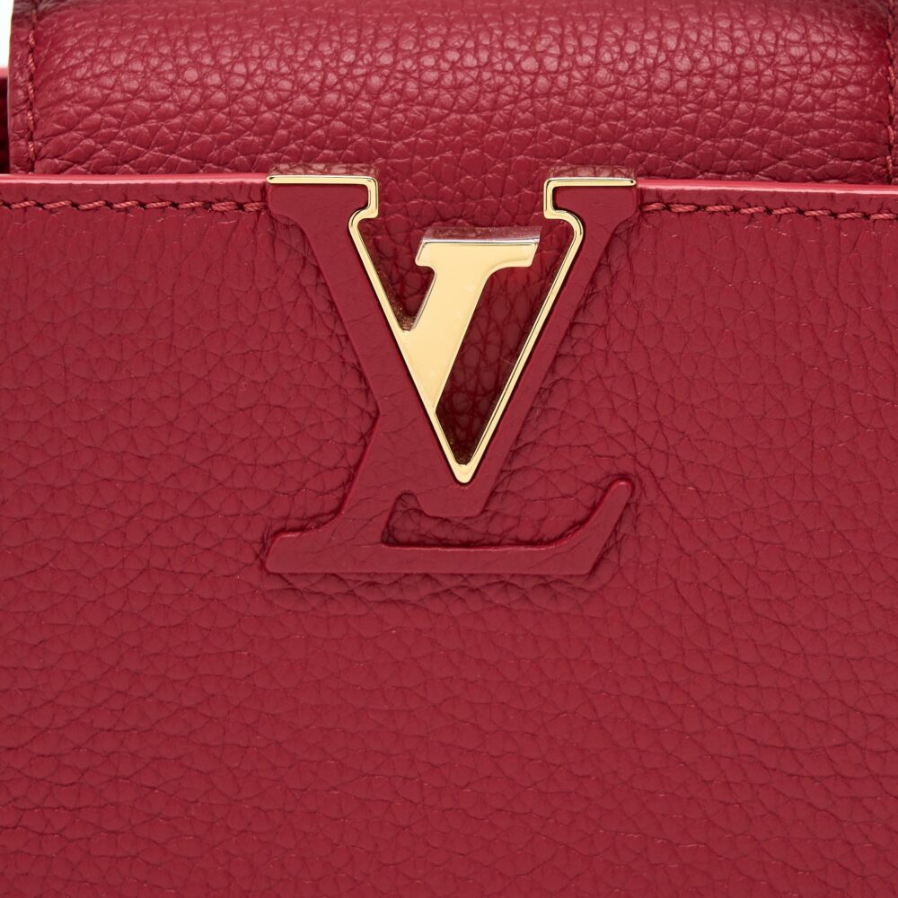 AAA Replica Louis Vuitton LV CAPUCINES MINI TAURILLON SCARLET GHW (NEW VERSION)