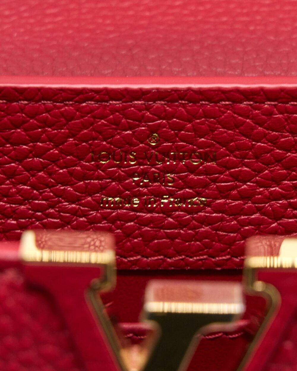 AAA Replica Louis Vuitton LV CAPUCINES MINI TAURILLON SCARLET GHW (NEW VERSION)