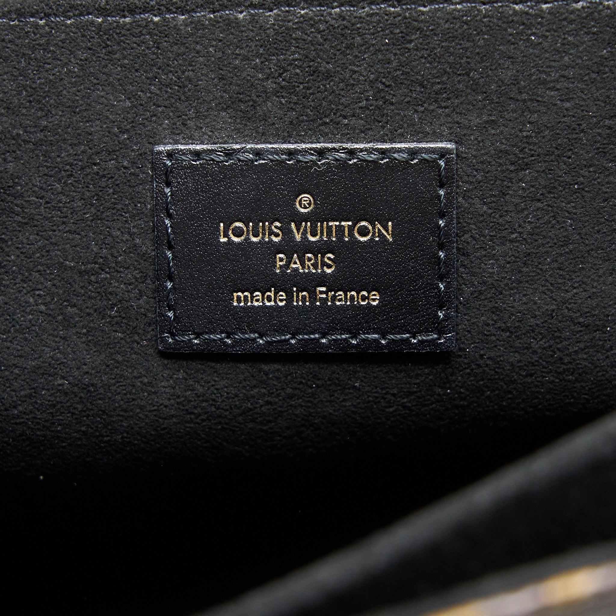 AAA Replica Louis Vuitton LV POCHETTE MÉTIS MONOGRAM REVERSE CANVAS GHW