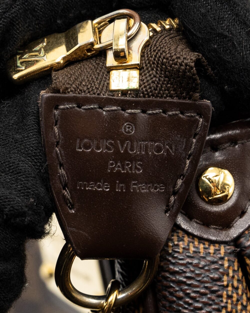 AAA Replica Louis Vuitton LV EVA POCHETTE DAMIER EBENE GHW