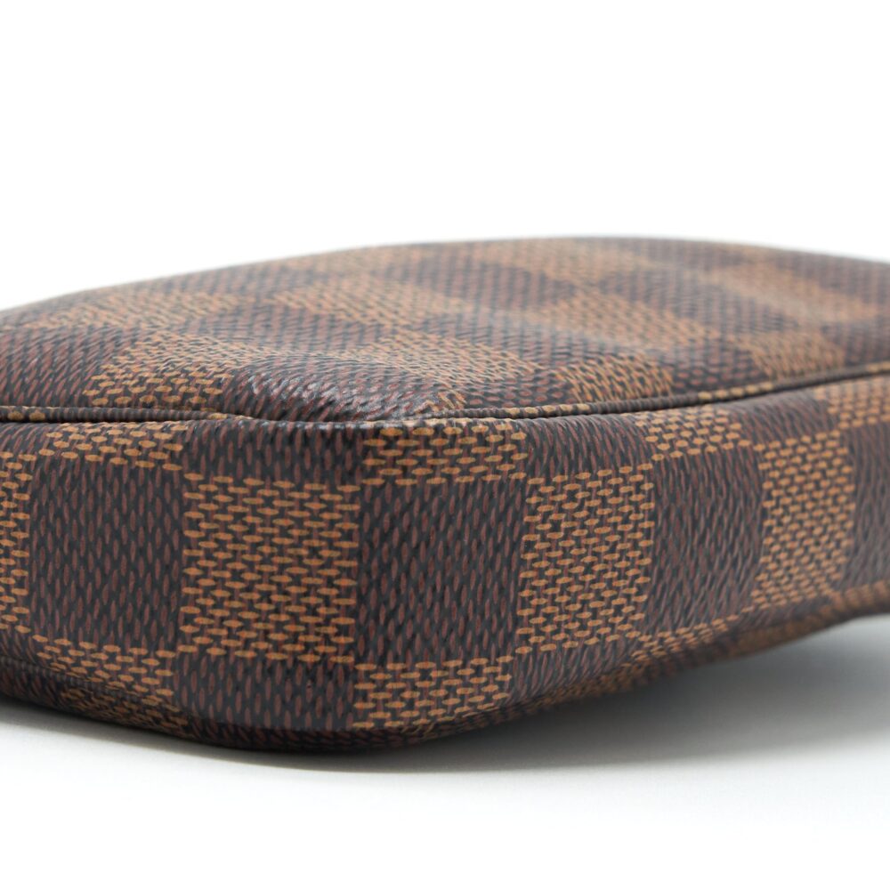 AAA Replica Louis Vuitton LV MINI POCHETTE ACCESSORIES DAMIER EBENE CANVAS GHW