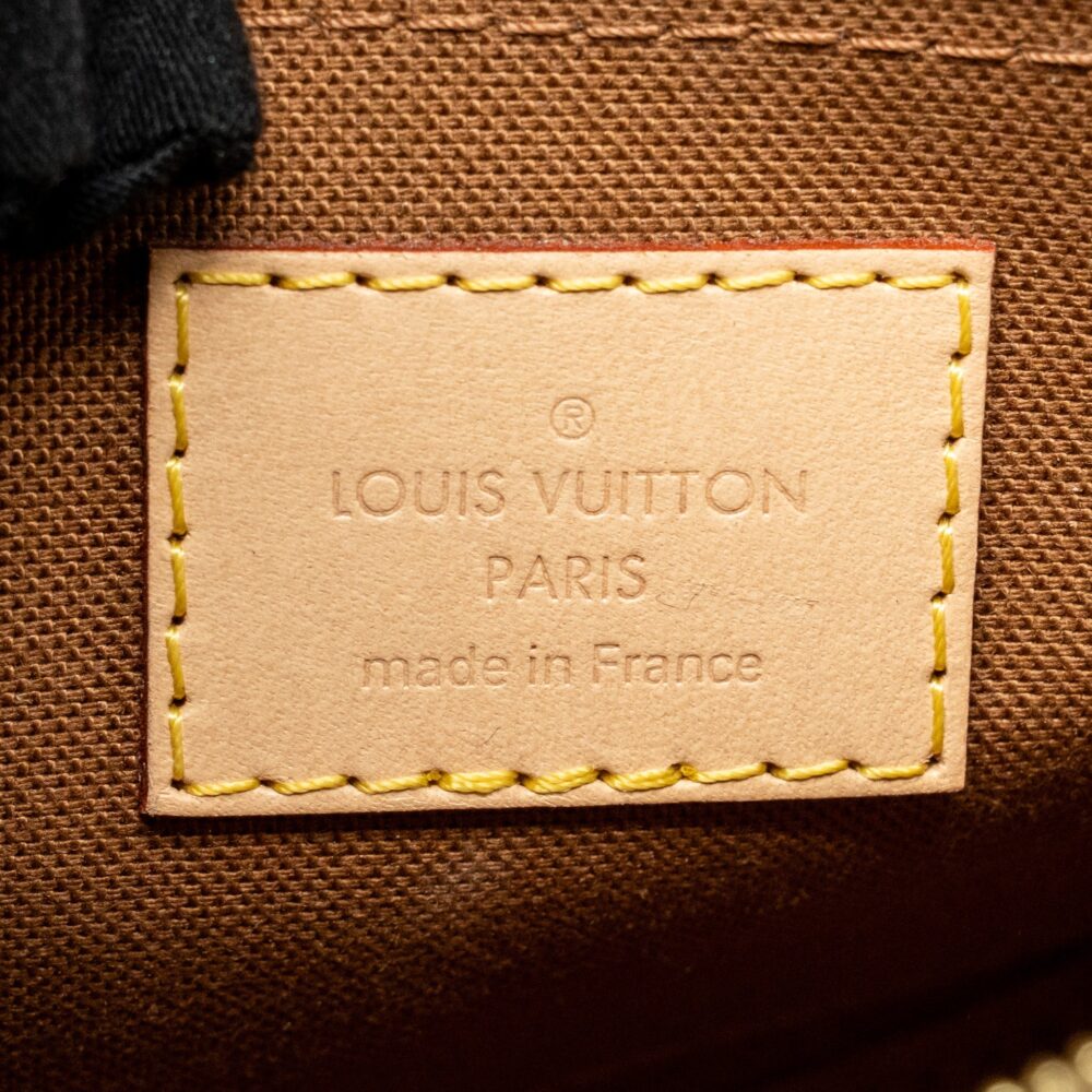 AAA Replica Louis Vuitton LV MULTI POCHETTE ACCESSORIES KHAKI STRAP MONOGRAM CANVAS GHW